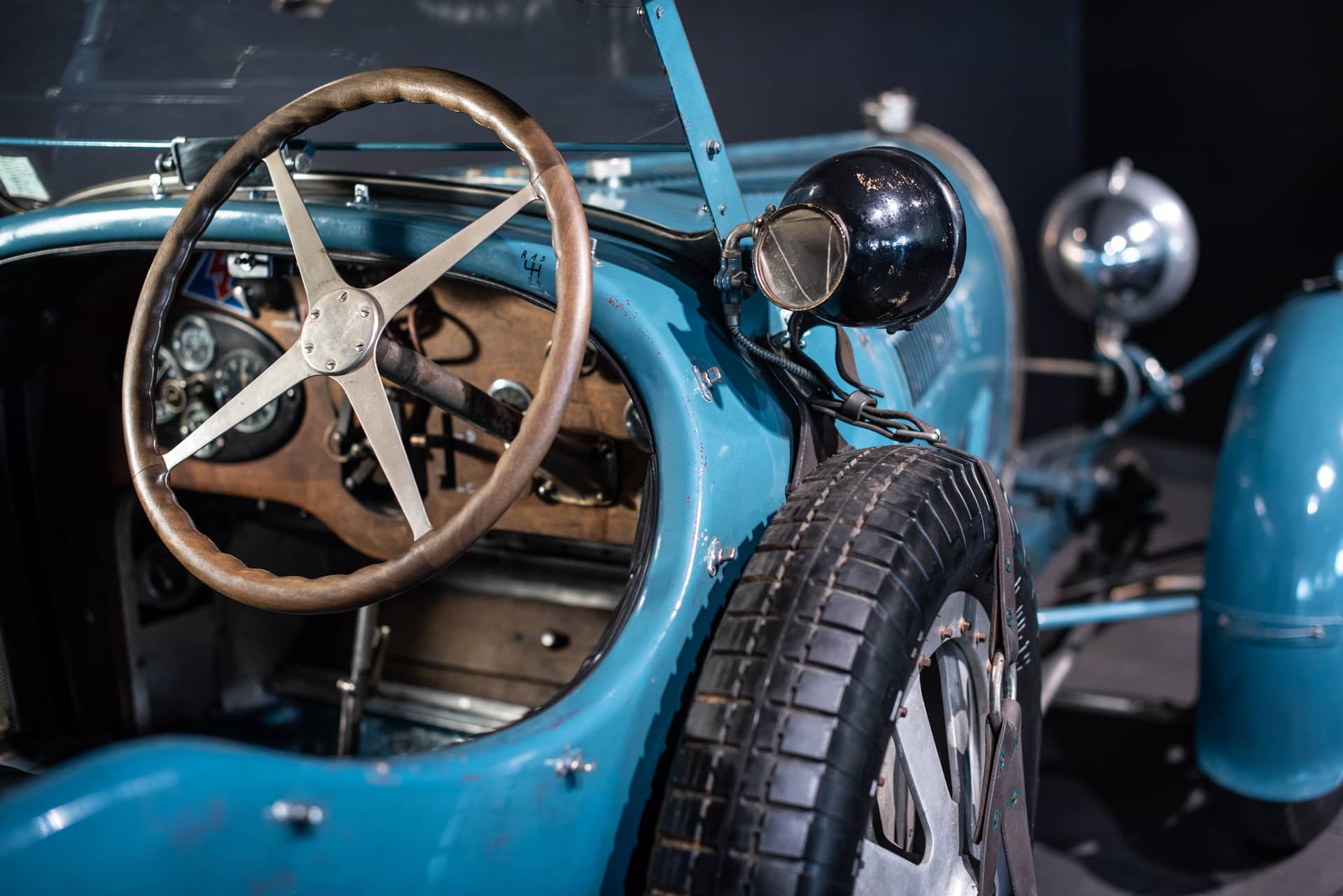 Bugatti Type 43 « Tourist Trophy » - Photo 21