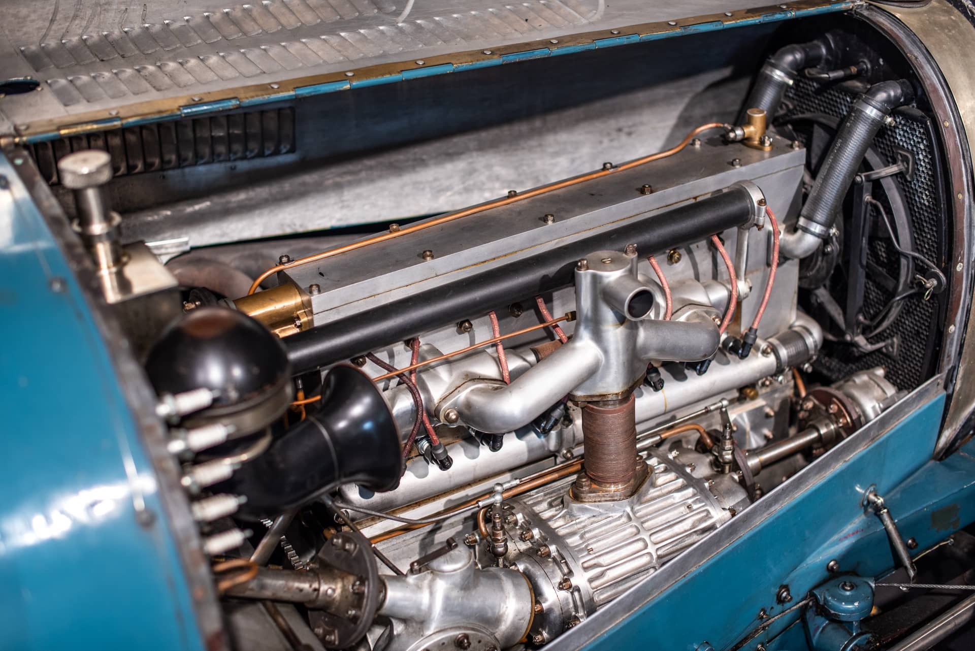 Bugatti Type 43 « Tourist Trophy » - Photo 32
