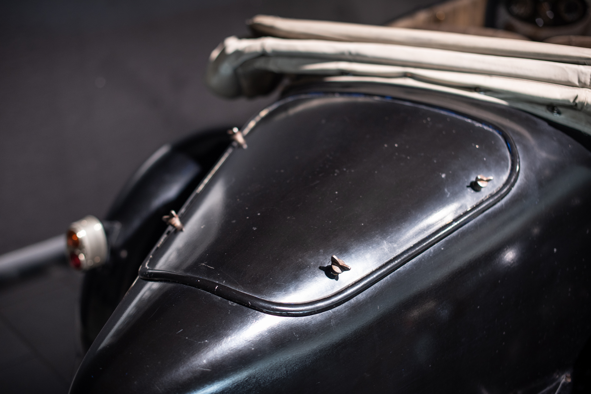 Bugatti Type 43 (Pur Sang) - Photo 14