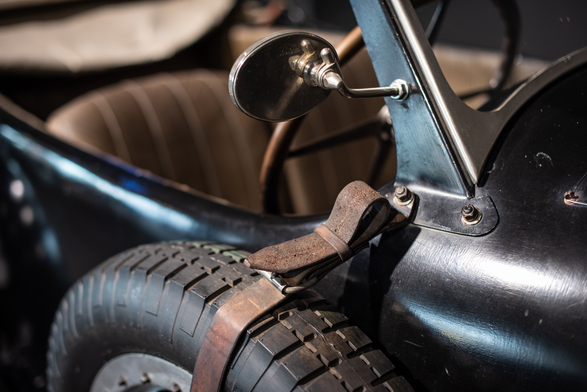 Bugatti Type 43 (Pur Sang) - Photo 27