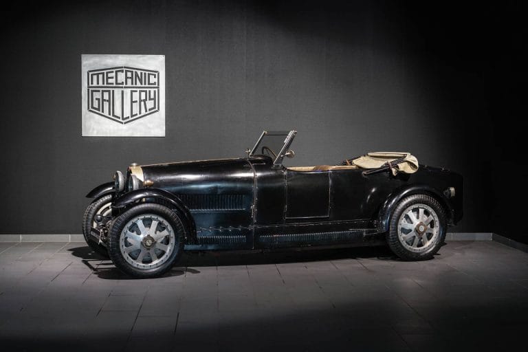 Bugatti Type 43 (Pur Sang) - Photo 1
