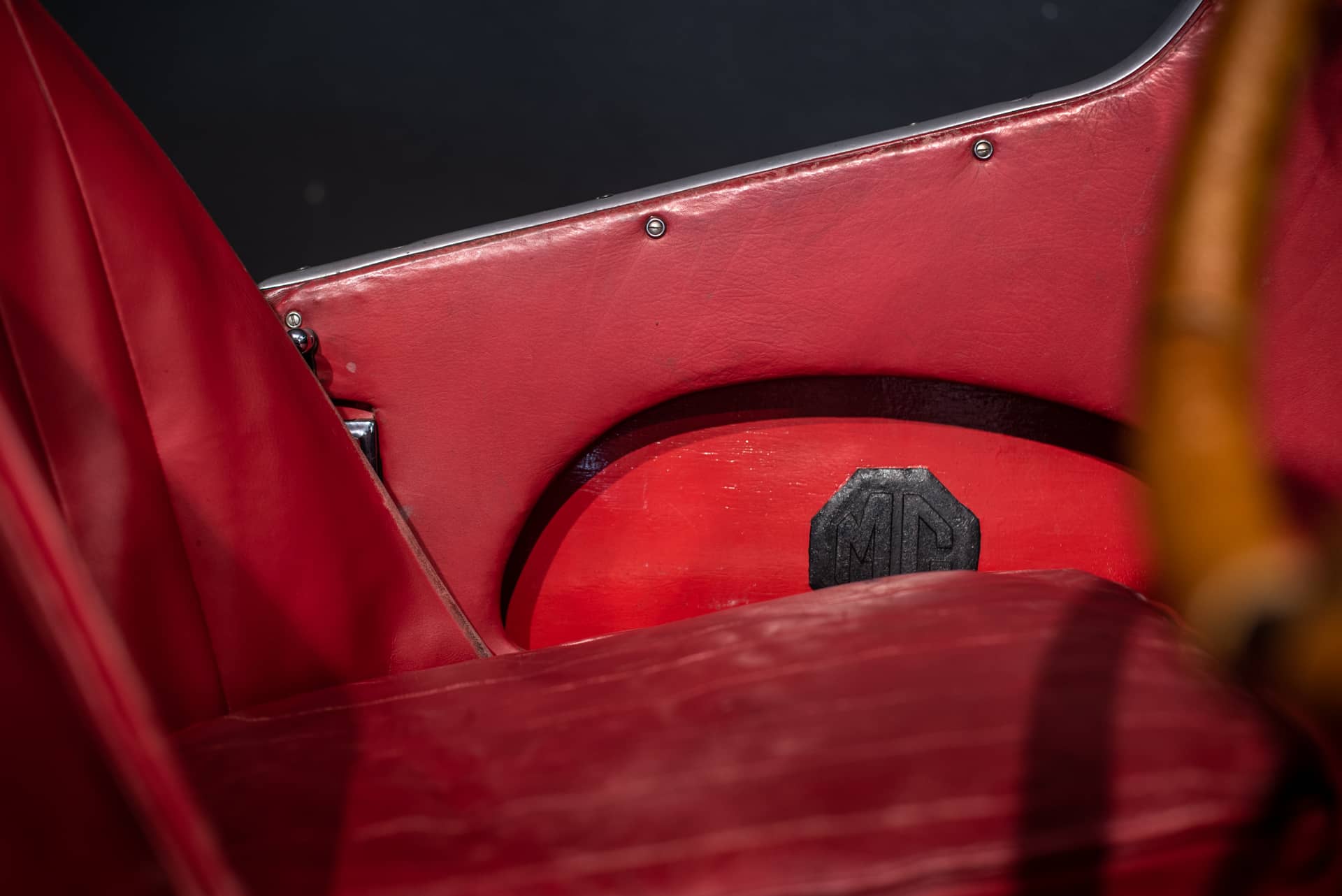 MG J1 Midget - Photo 18