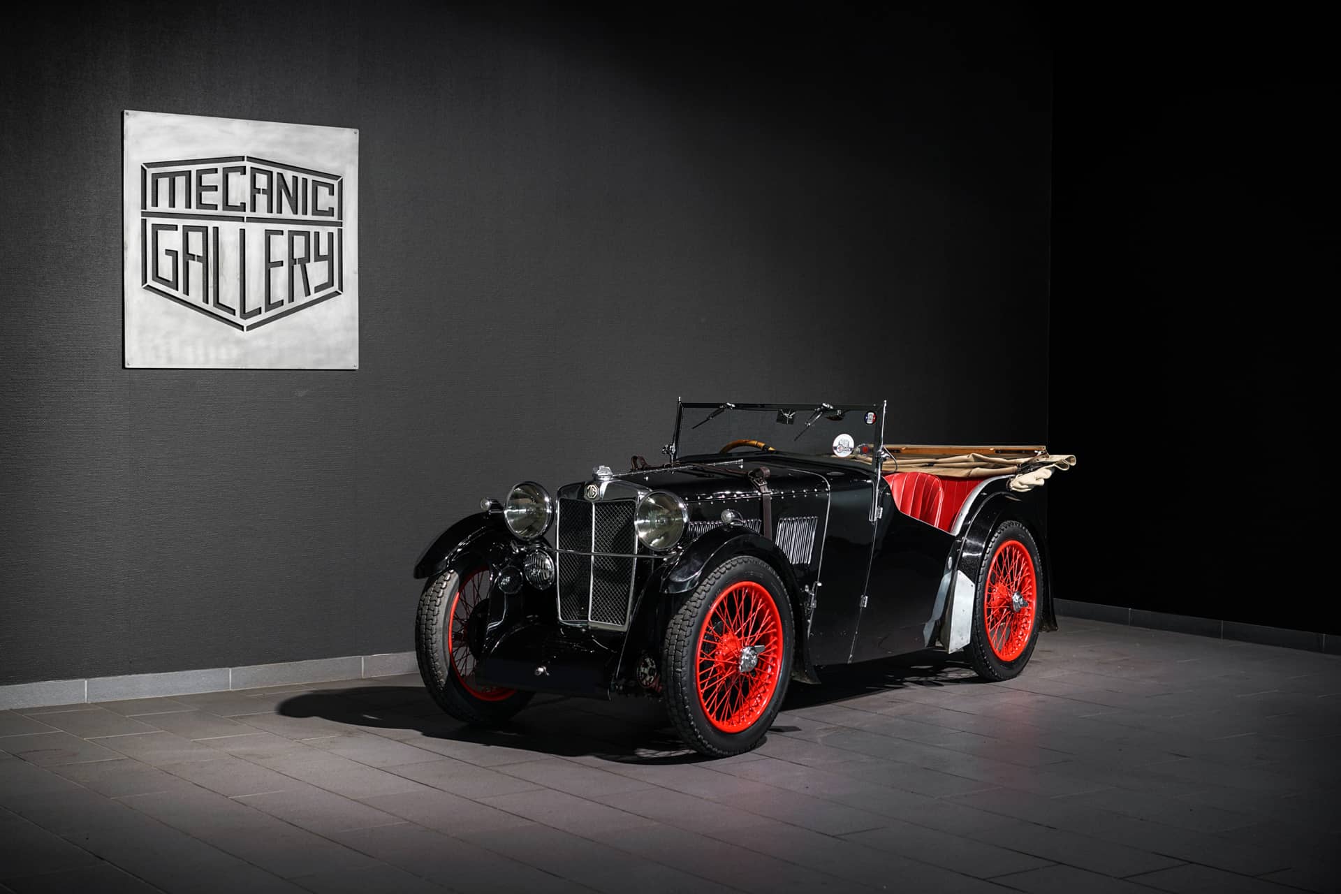 MG J1 Midget - Photo 2