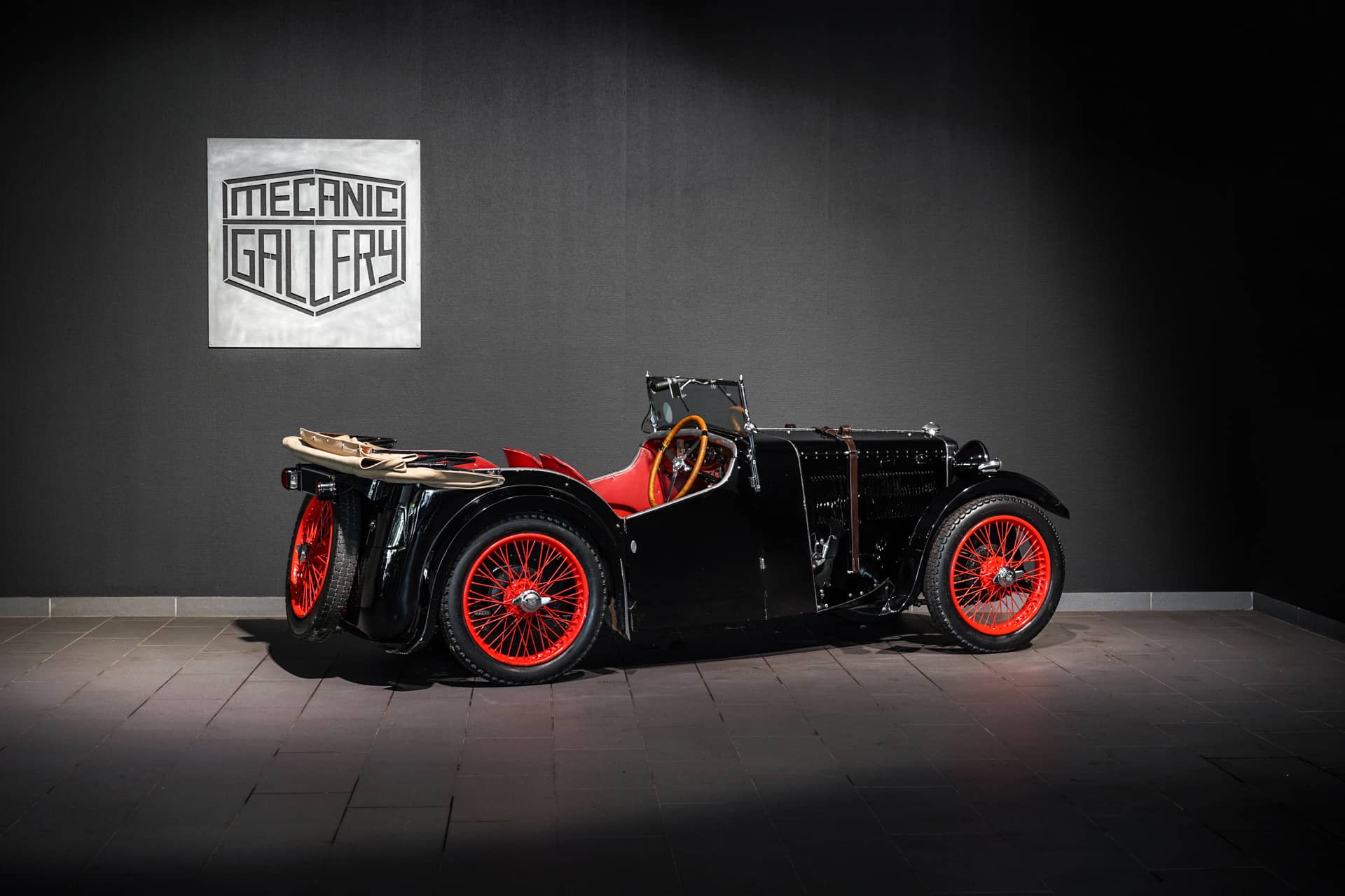 MG J1 Midget - Photo 4