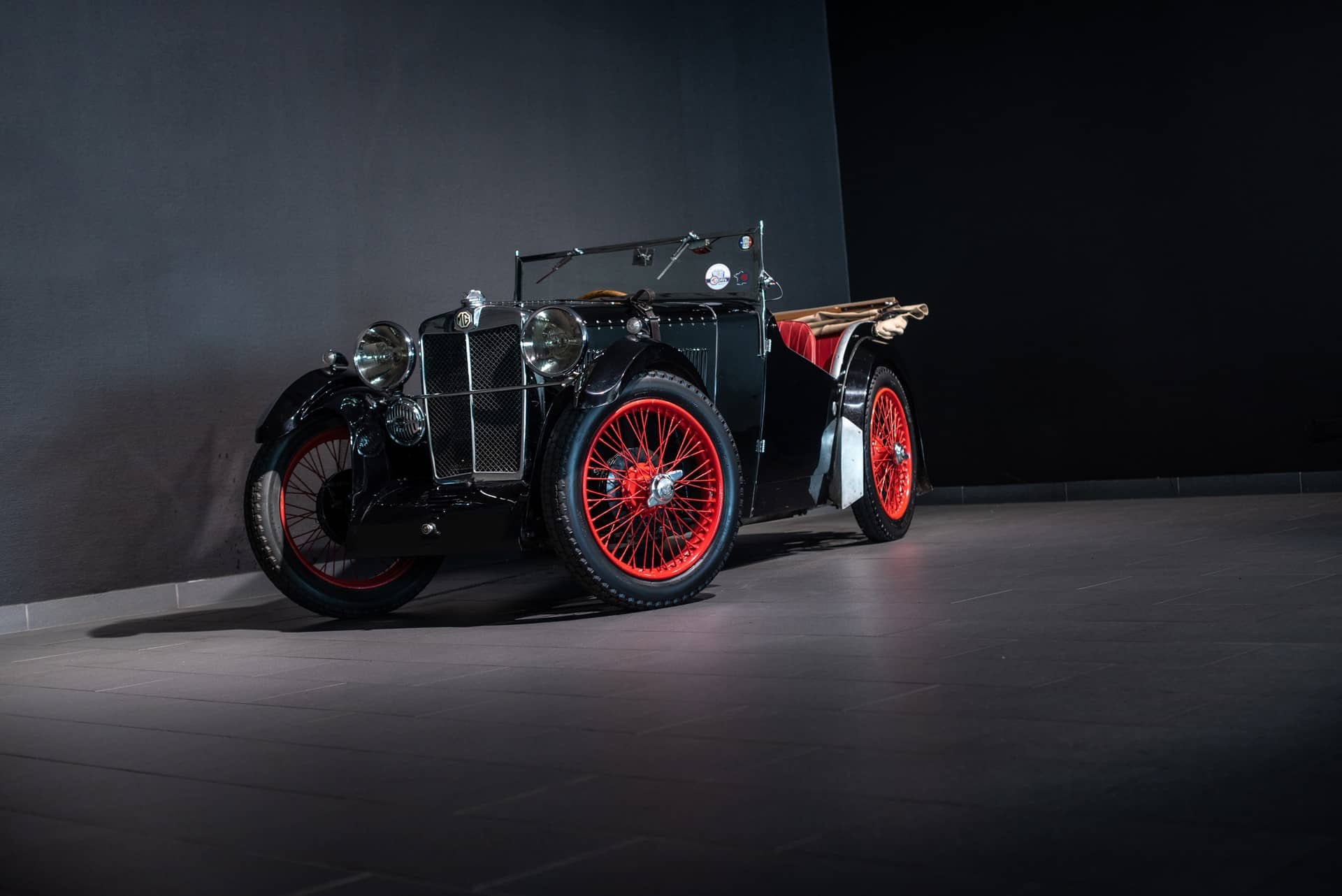 MG J1 Midget - Photo 5