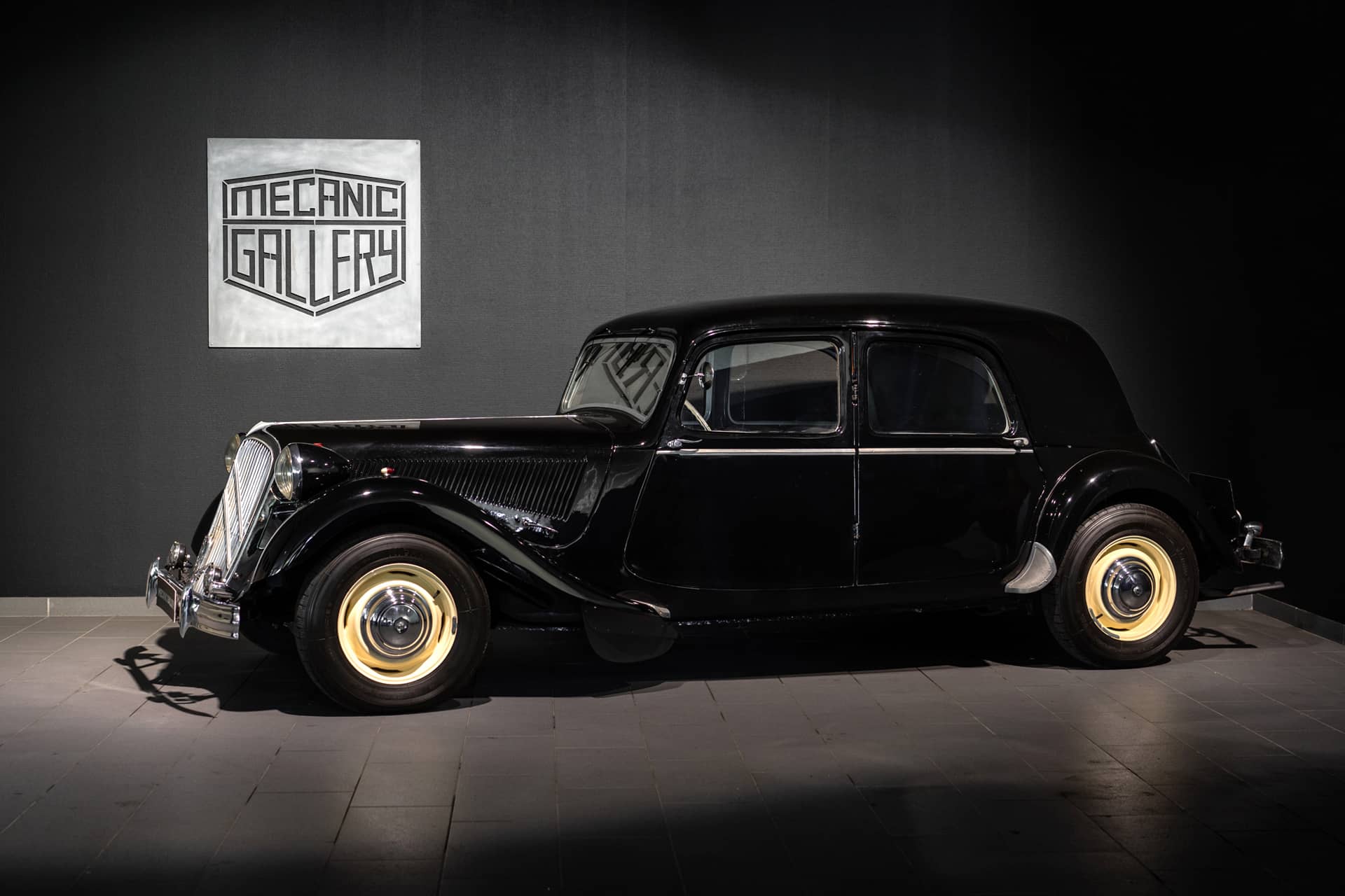 Citroën Traction 15/6 D - Photo 1