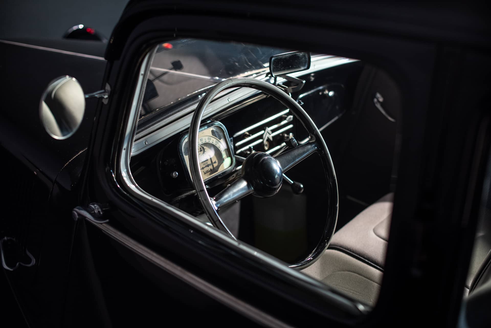 Citroën Traction 15/6 D - Photo 23