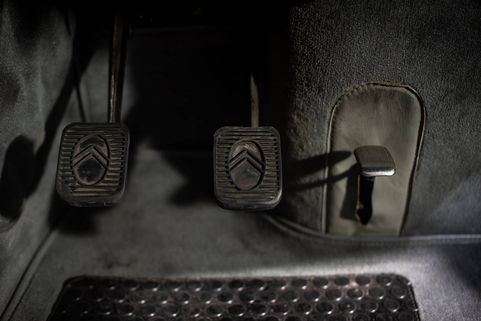 Citroën Traction 15/6 D - Photo 30