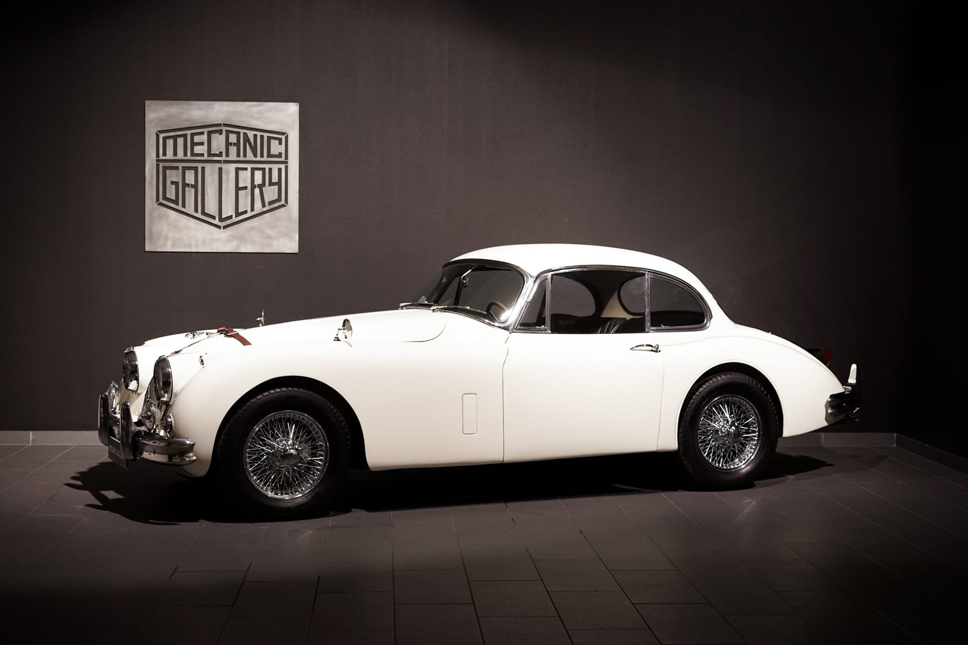 Jaguar XK 150 3.4 SE FHC - Photo 1