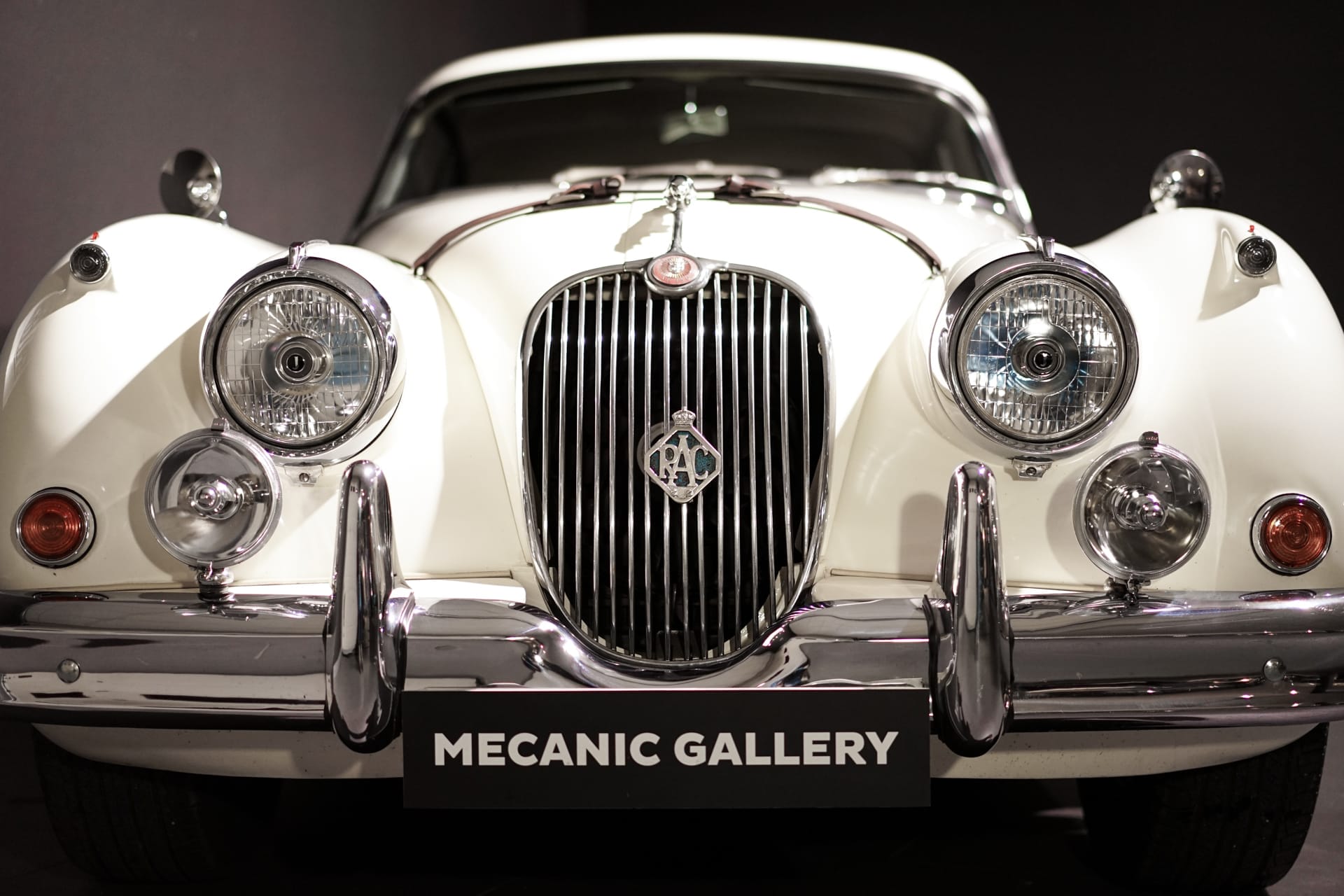 Jaguar XK 150 3.4 SE FHC - Photo 7