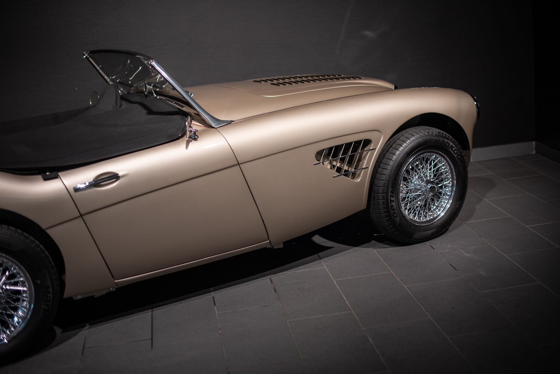 Austin-Healey 3000 Mk I BT7 - Photo 9