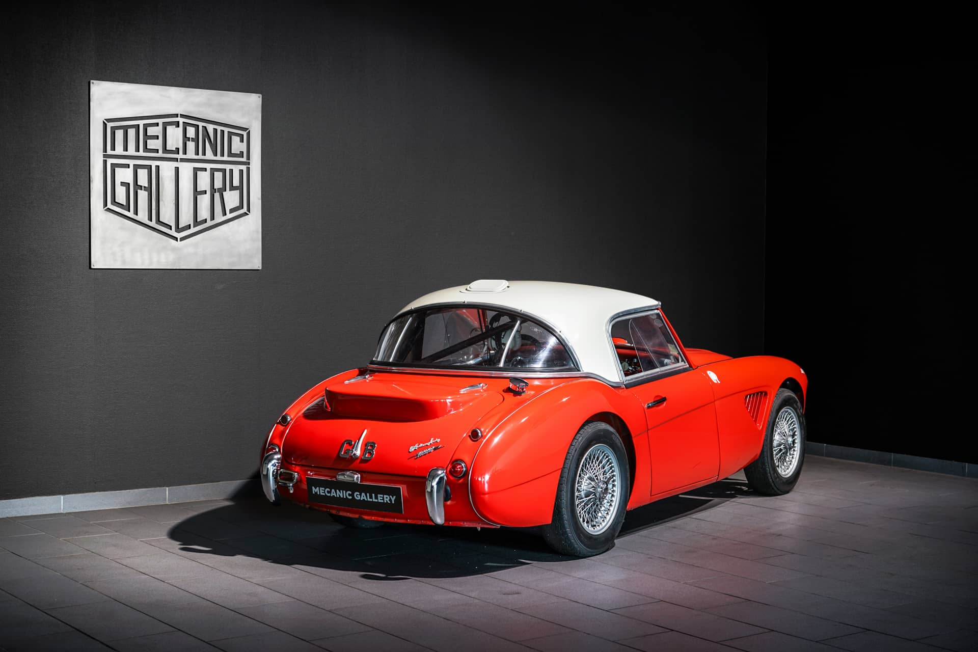 Austin-Healey 3000 Mk I BT7 FIA - Photo 3