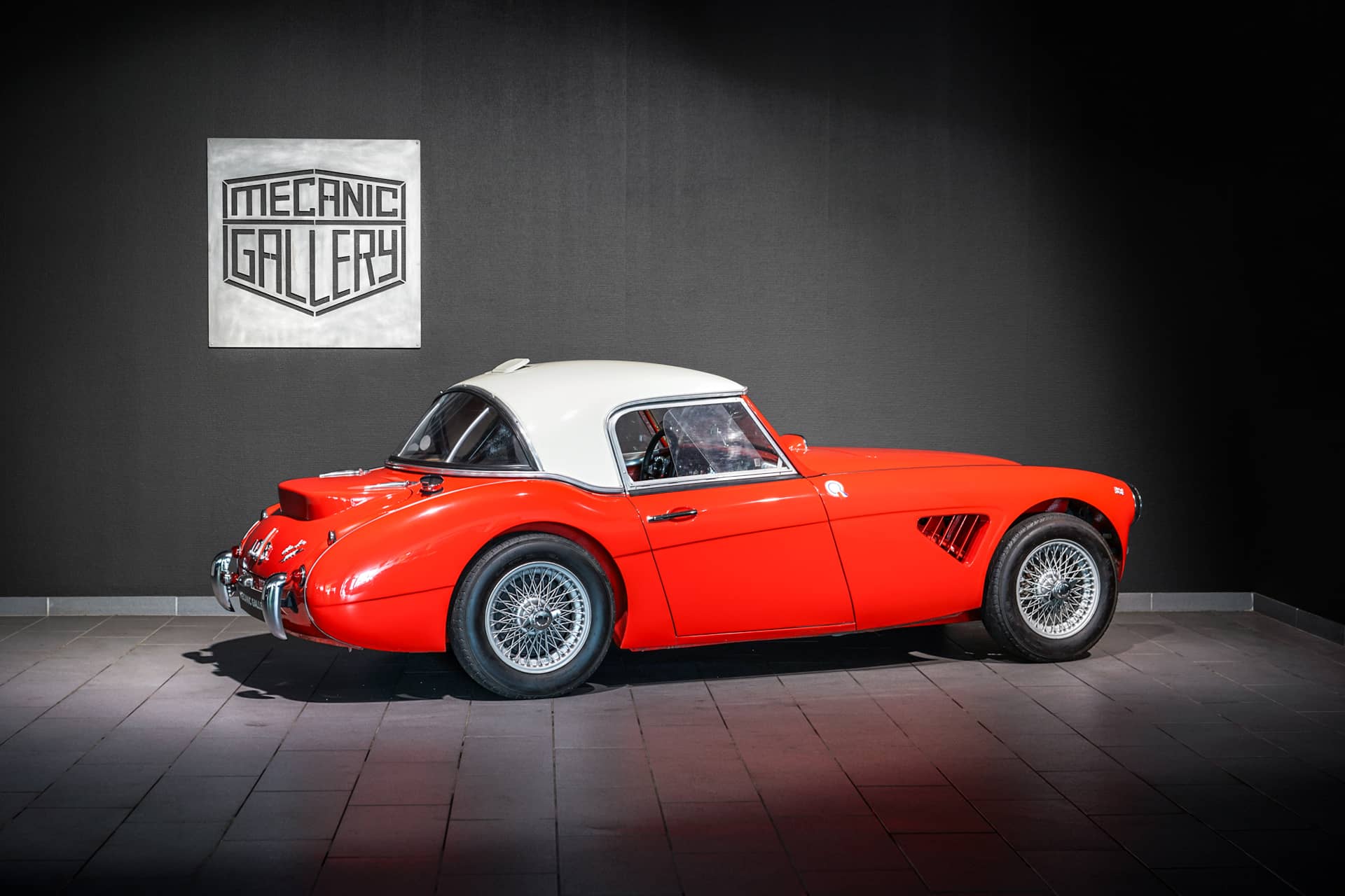 Austin-Healey 3000 Mk I BT7 FIA - Photo 4