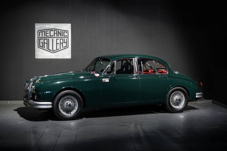 Jaguar Mk2 3.8 FIA - Photo 1