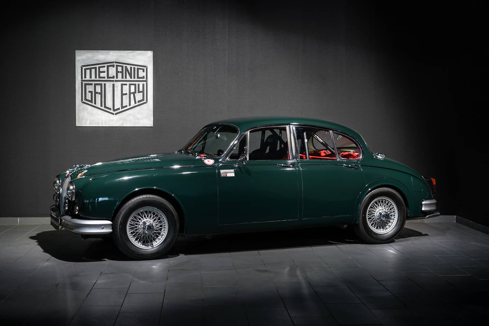 Jaguar Mk2 3.8 FIA - Photo 1
