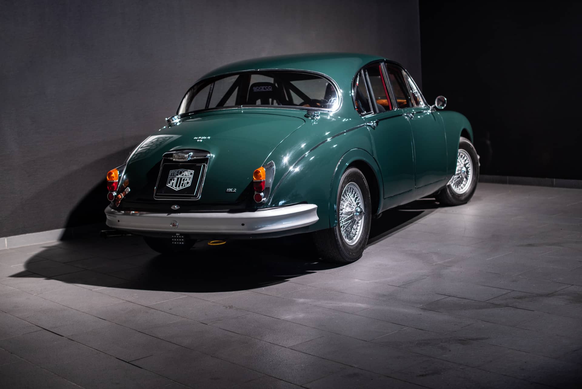 Jaguar Mk2 3.8 FIA - Photo 6