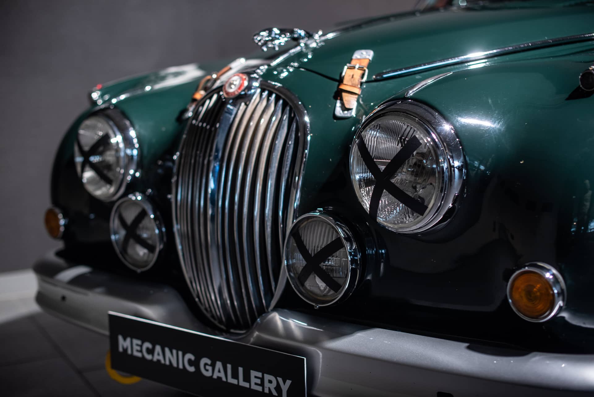 Jaguar Mk2 3.8 FIA - Photo 7