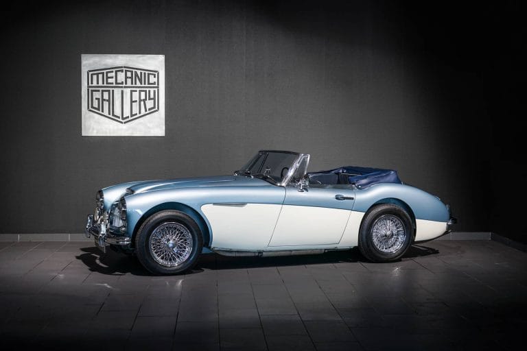 Austin-Healey 3000 Mk II BJ7 - Photo 1