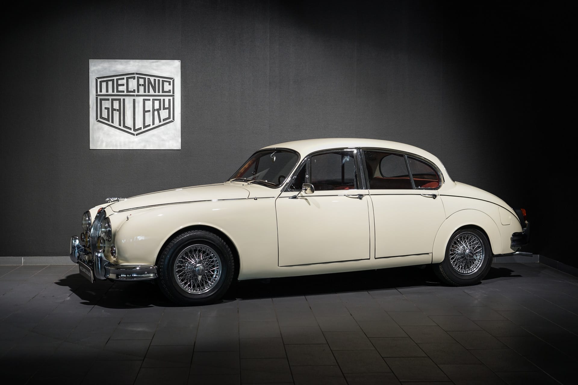 Jaguar Mk2 3.8 Saloon - Photo 1
