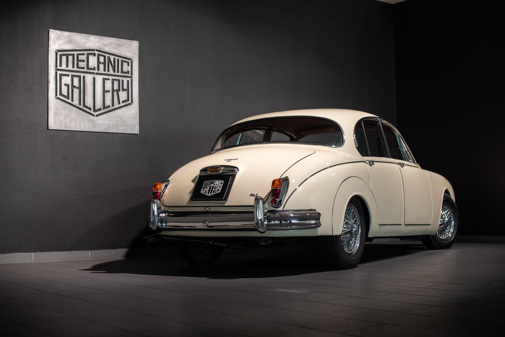 Jaguar Mk2 3.8 Saloon - Photo 15