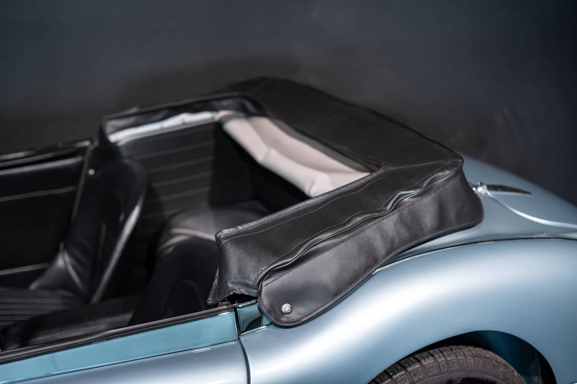 Austin-Healey 3000 Mk III BJ8 - Photo 16