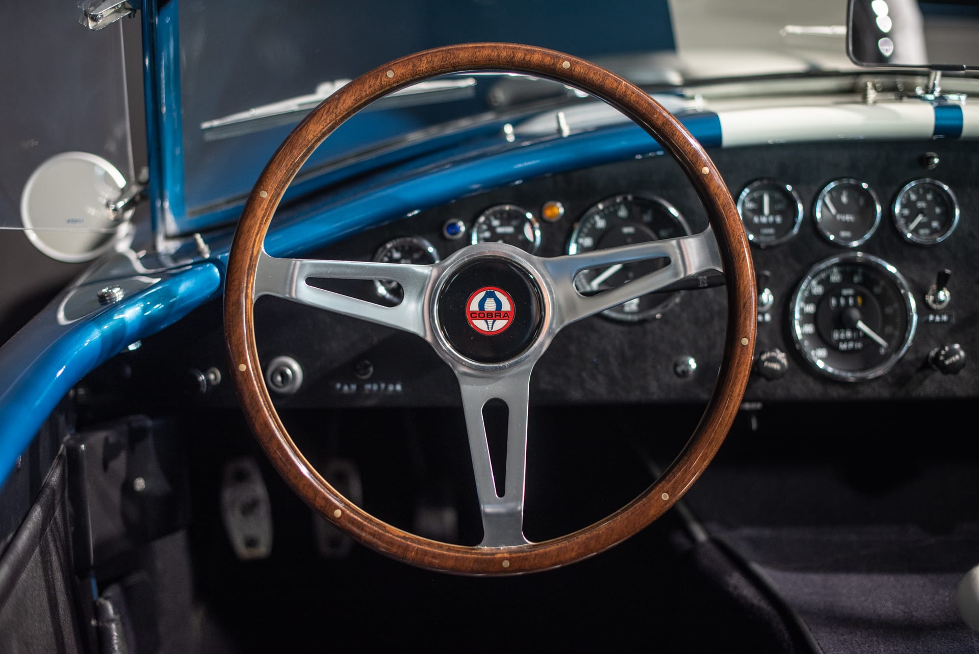 Cobra 427 Superformance - Photo 20