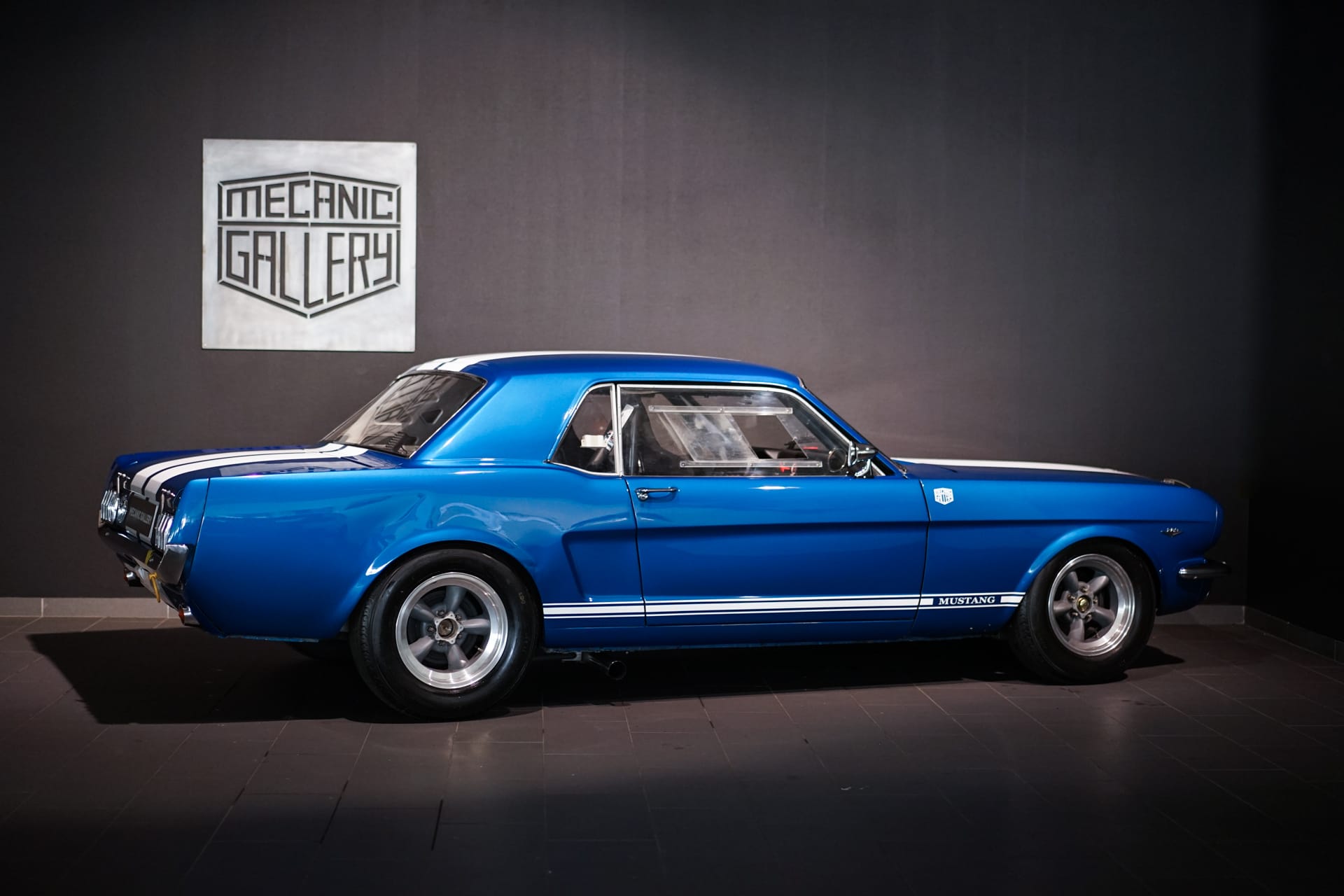 Ford Mustang 289 FIA - Photo 4