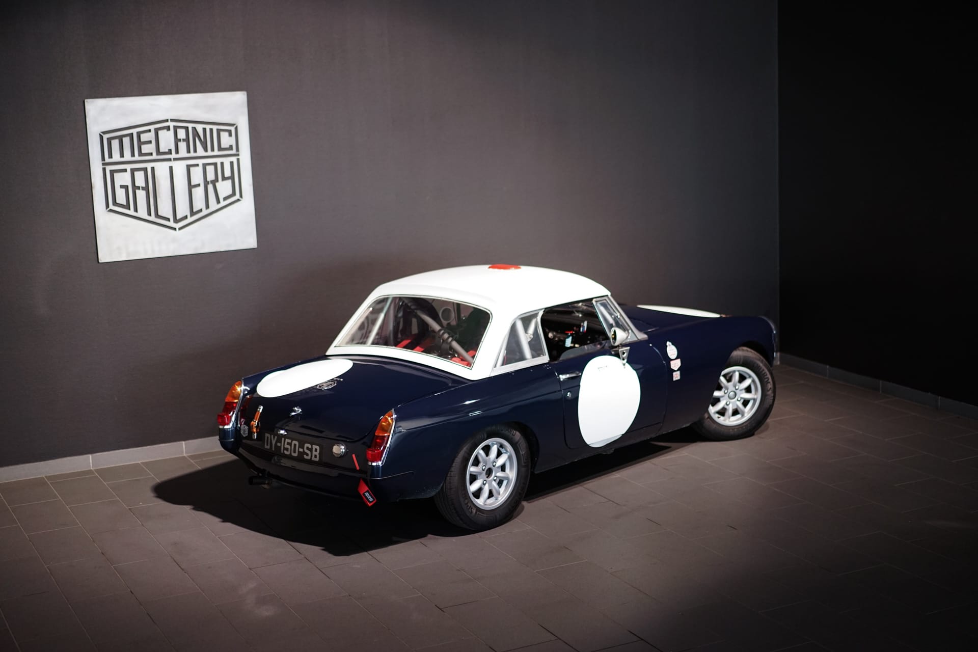 MGB Roadster Mk1 VHC - Photo 12