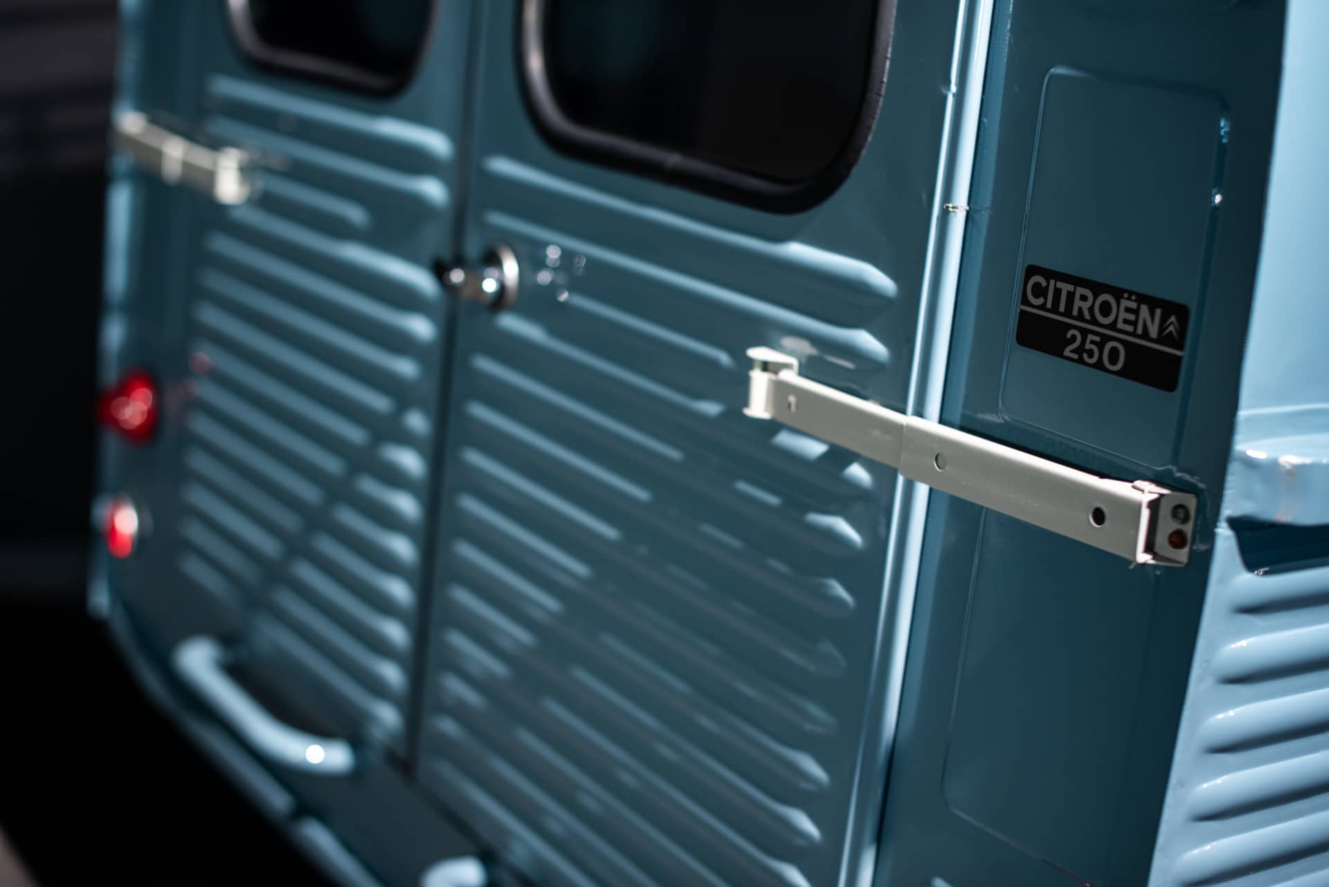 Citroën 2CV Fourgonnette - Photo 16