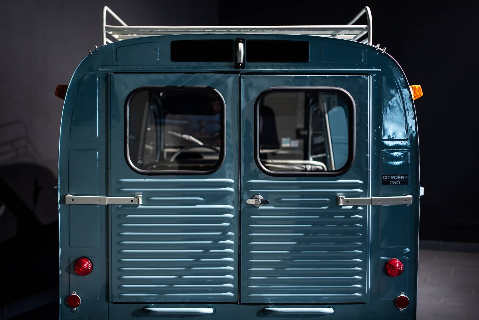 Citroën 2CV Fourgonnette - Photo 8