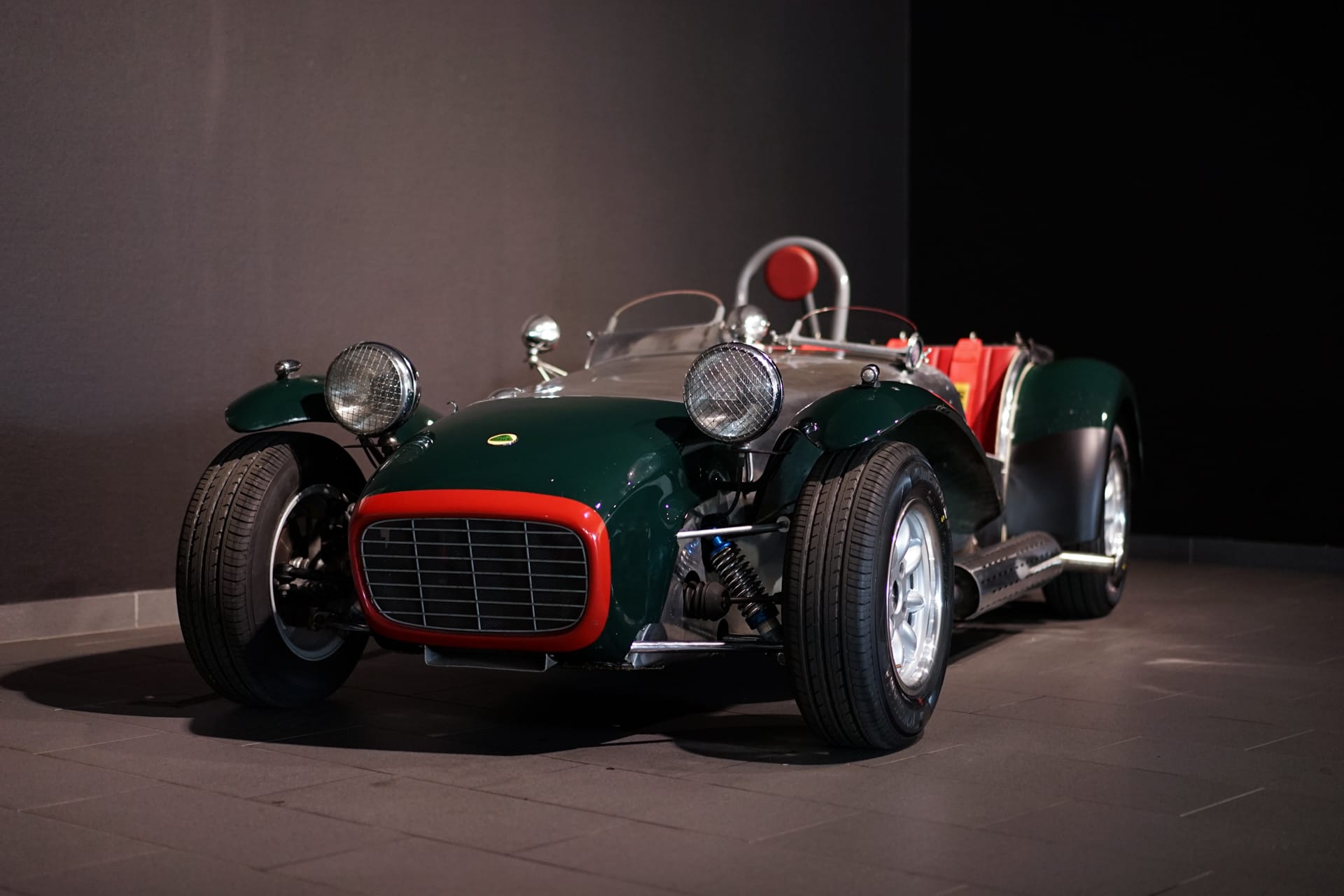 Lotus Seven S2 - Photo 14
