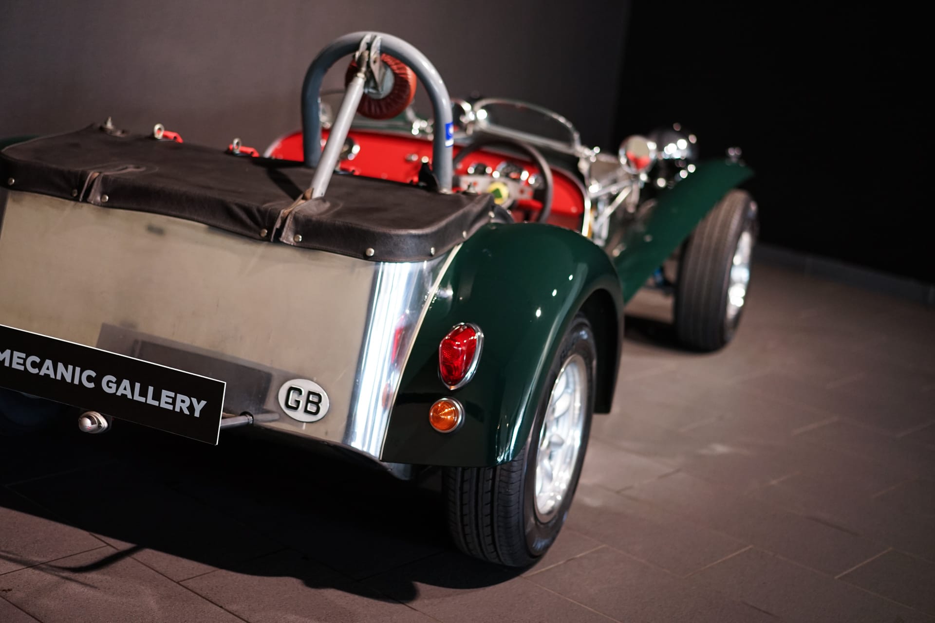 Lotus Seven S2 - Photo 6
