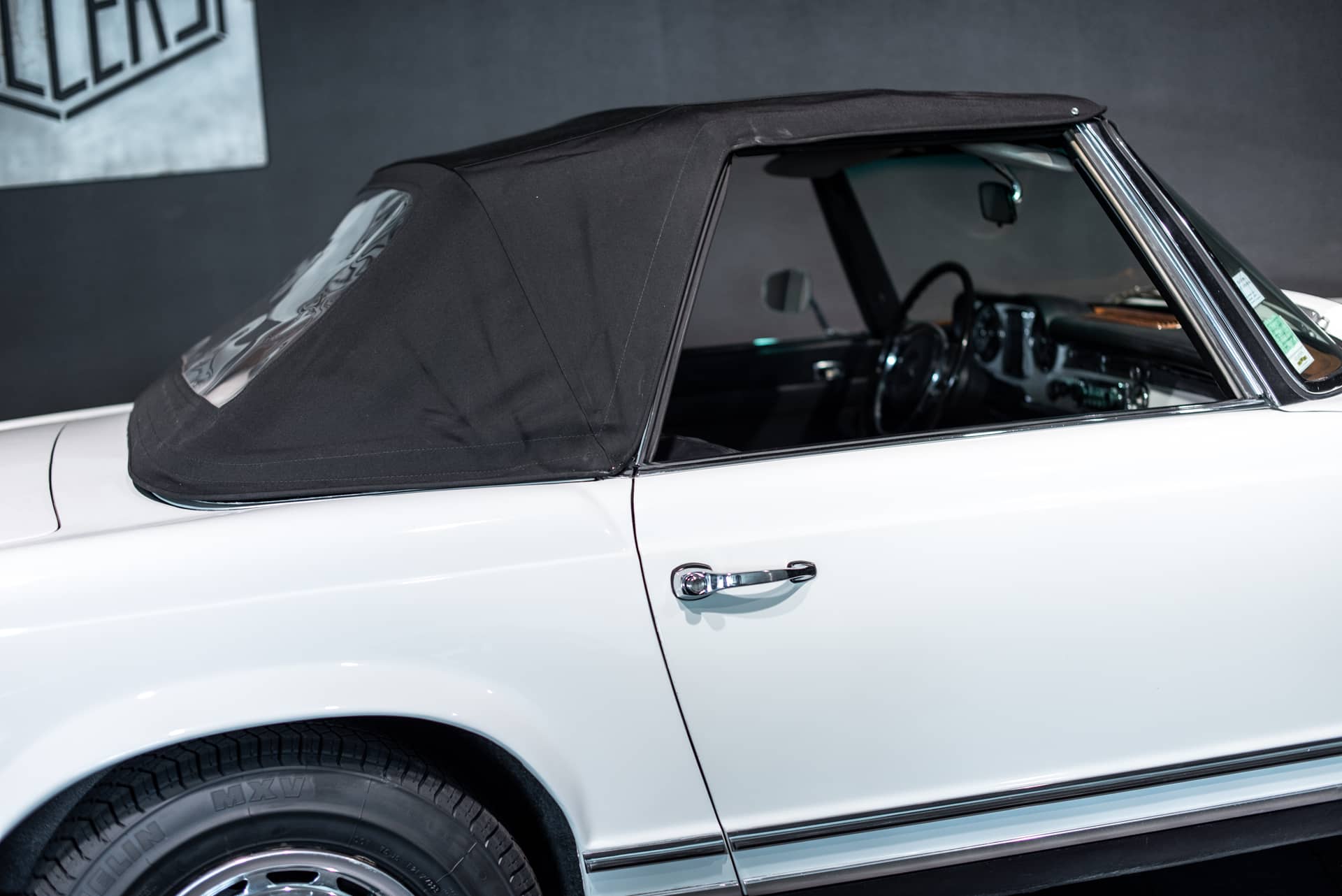 Mercedes-Benz 280 SL Pagode - Photo 11