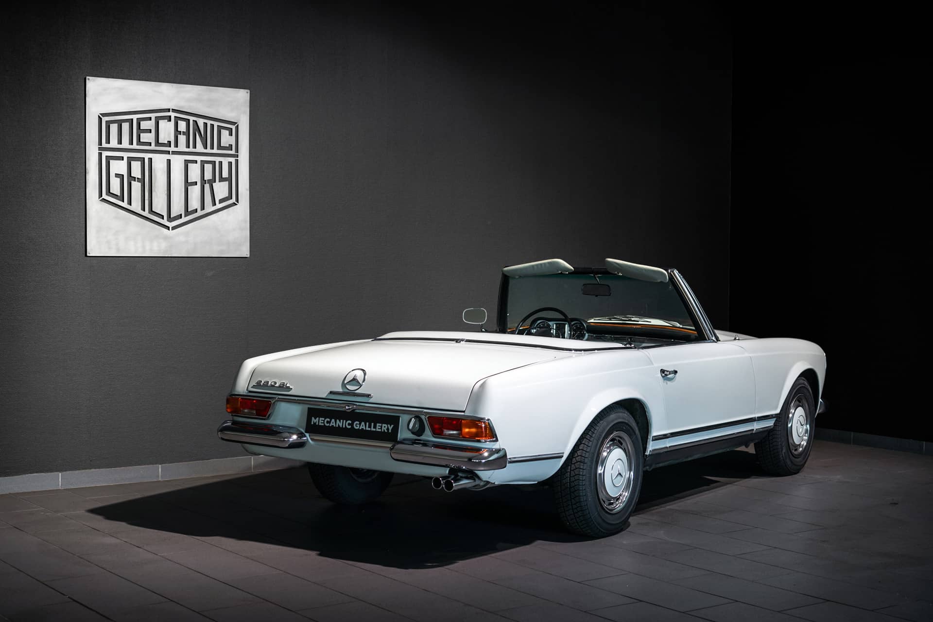 Mercedes-Benz 280 SL Pagode - Photo 3
