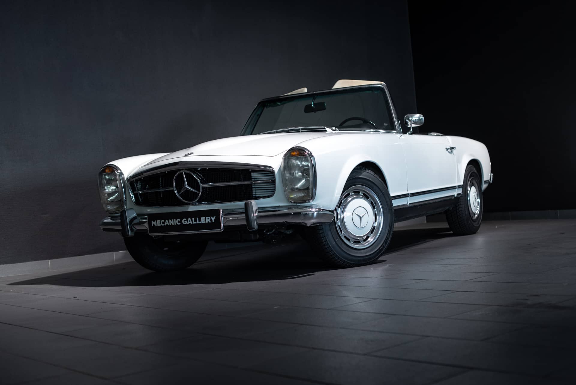 Mercedes-Benz 280 SL Pagode - Photo 7