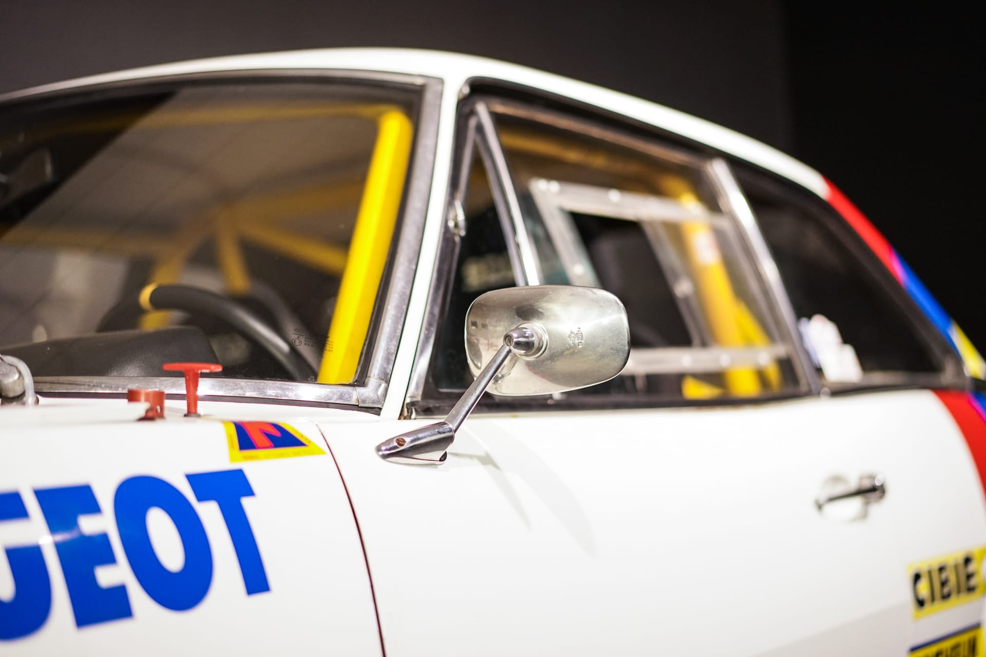 Peugeot 504 Coupé Ti VHC - Photo 14