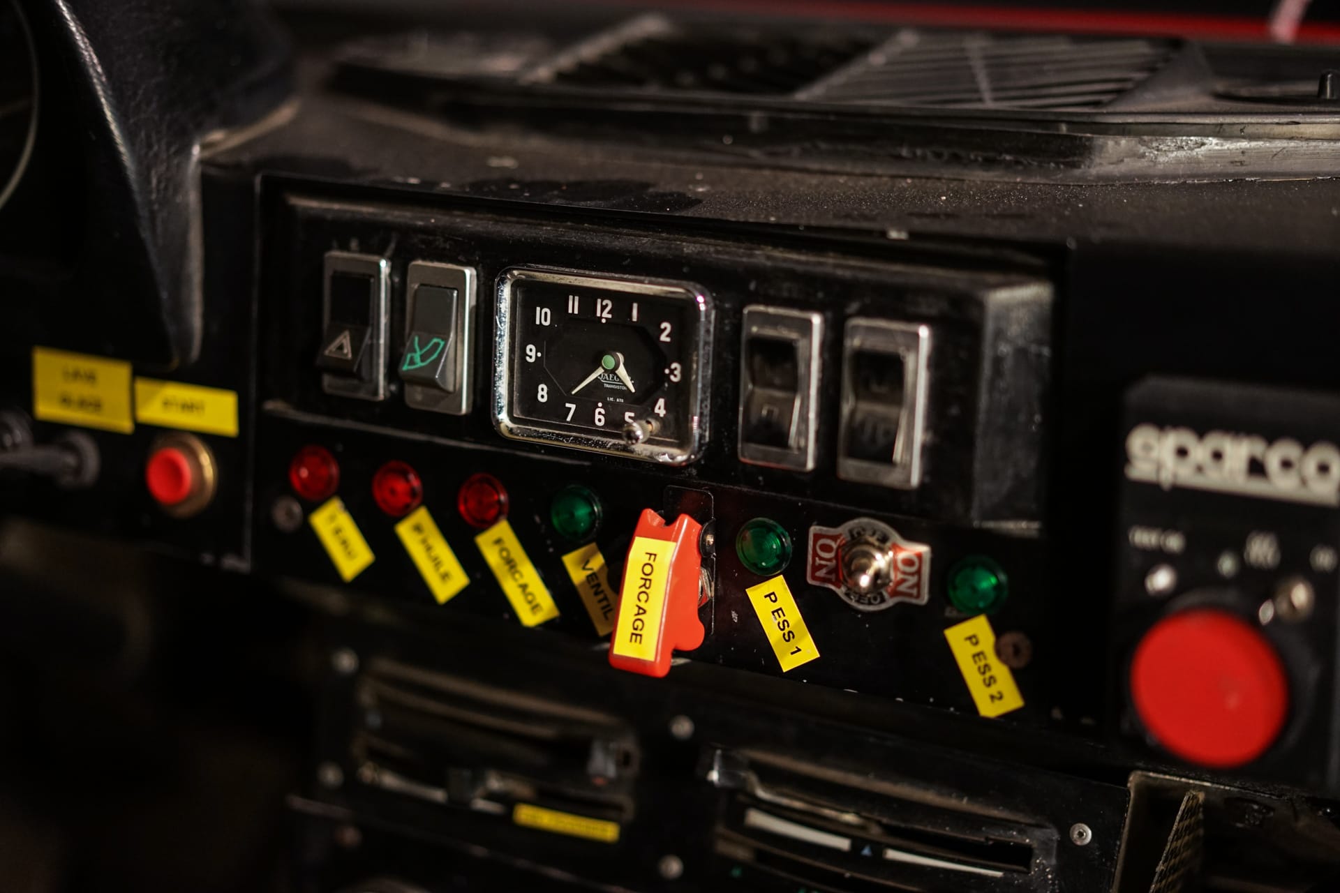 Peugeot 504 Coupé Ti VHC - Photo 25