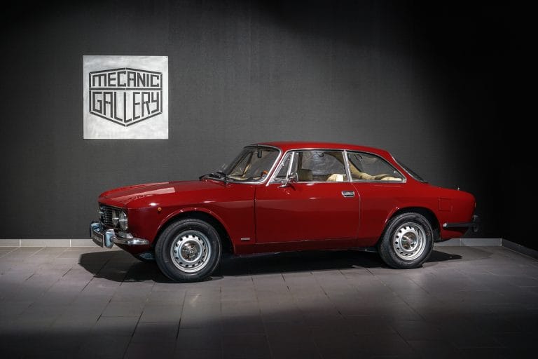 Alfa Romeo 2000 GTV - Photo 1