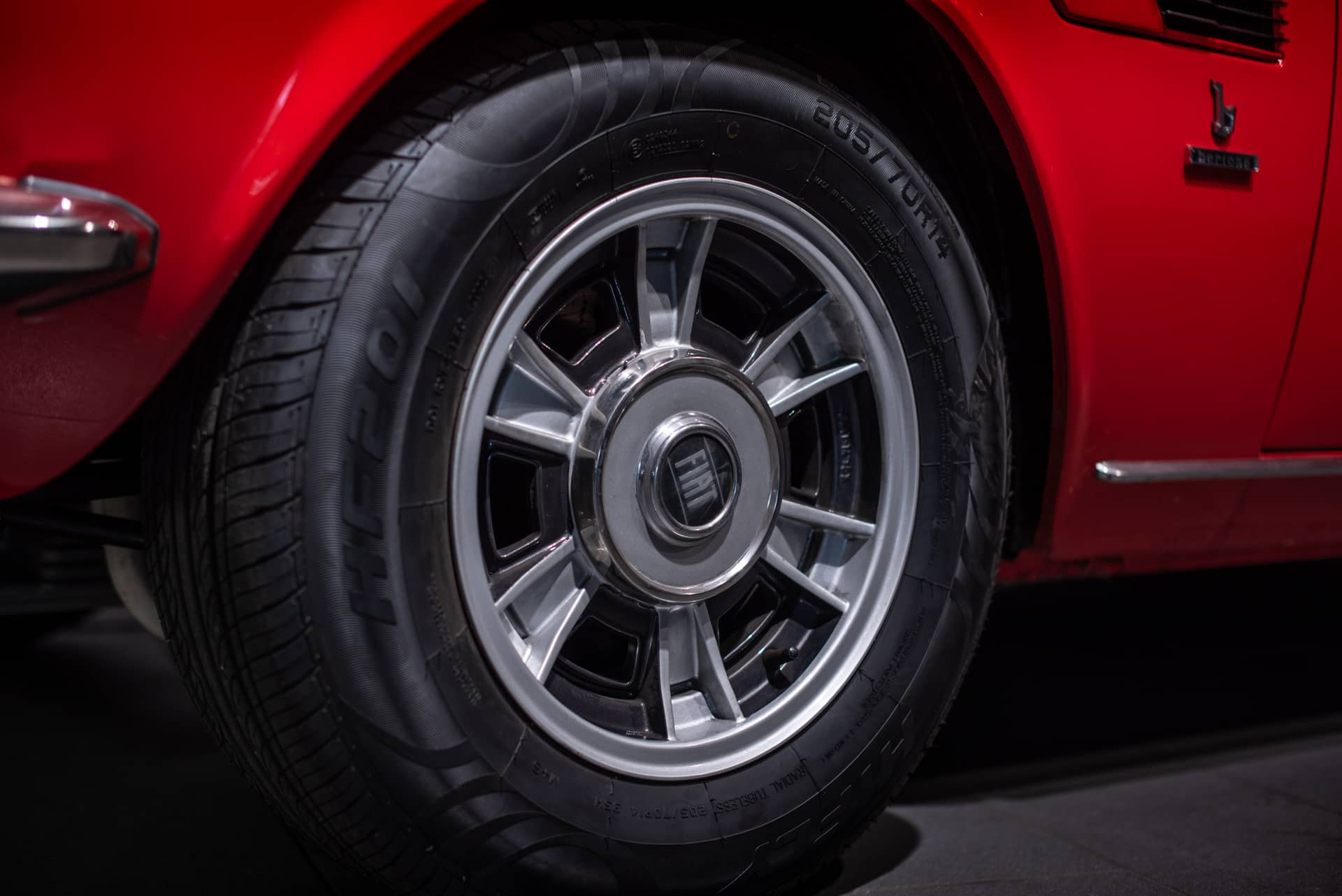 Fiat Dino 2400 Coupé - Photo 12