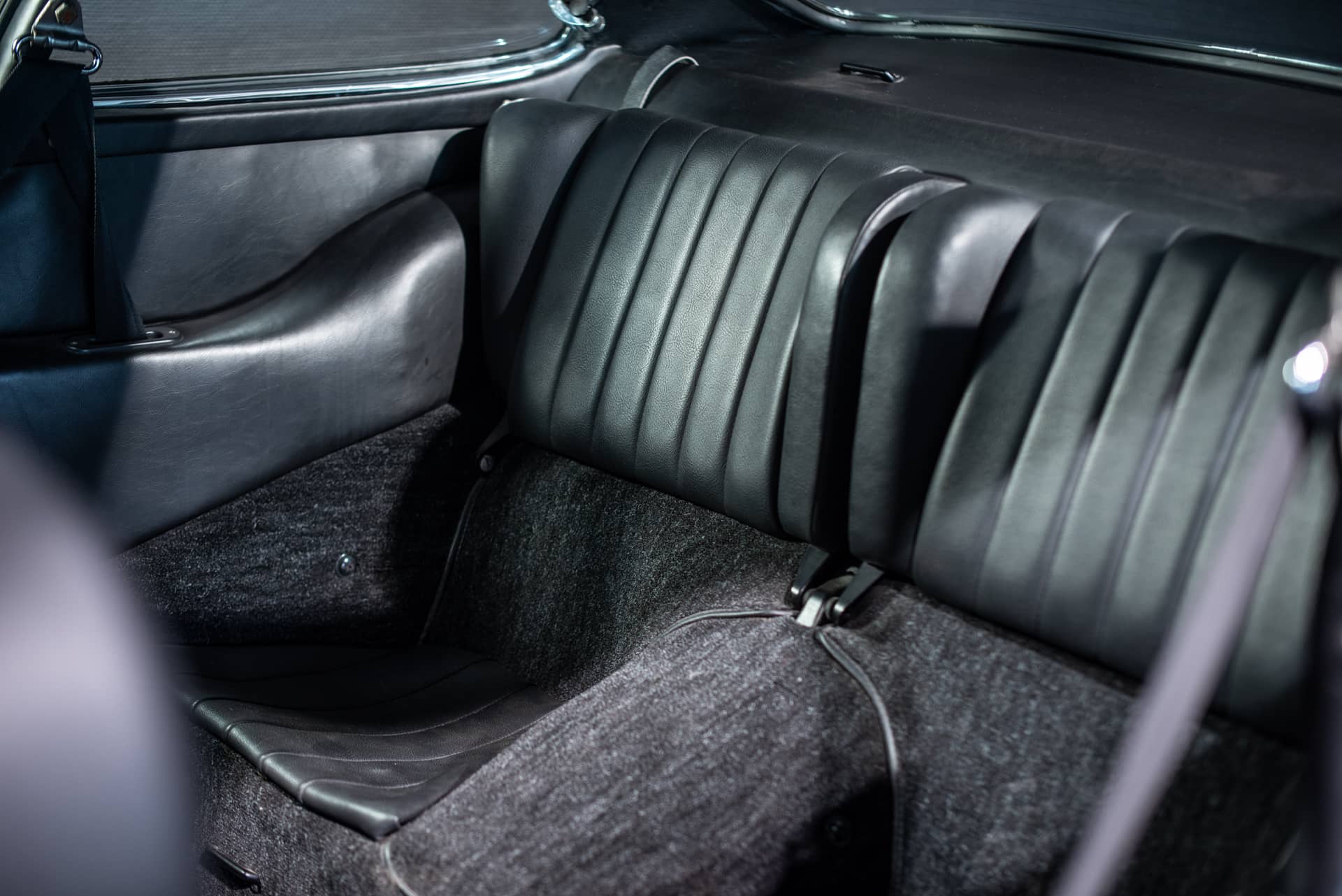 Porsche 911 2.4 S - Photo 24