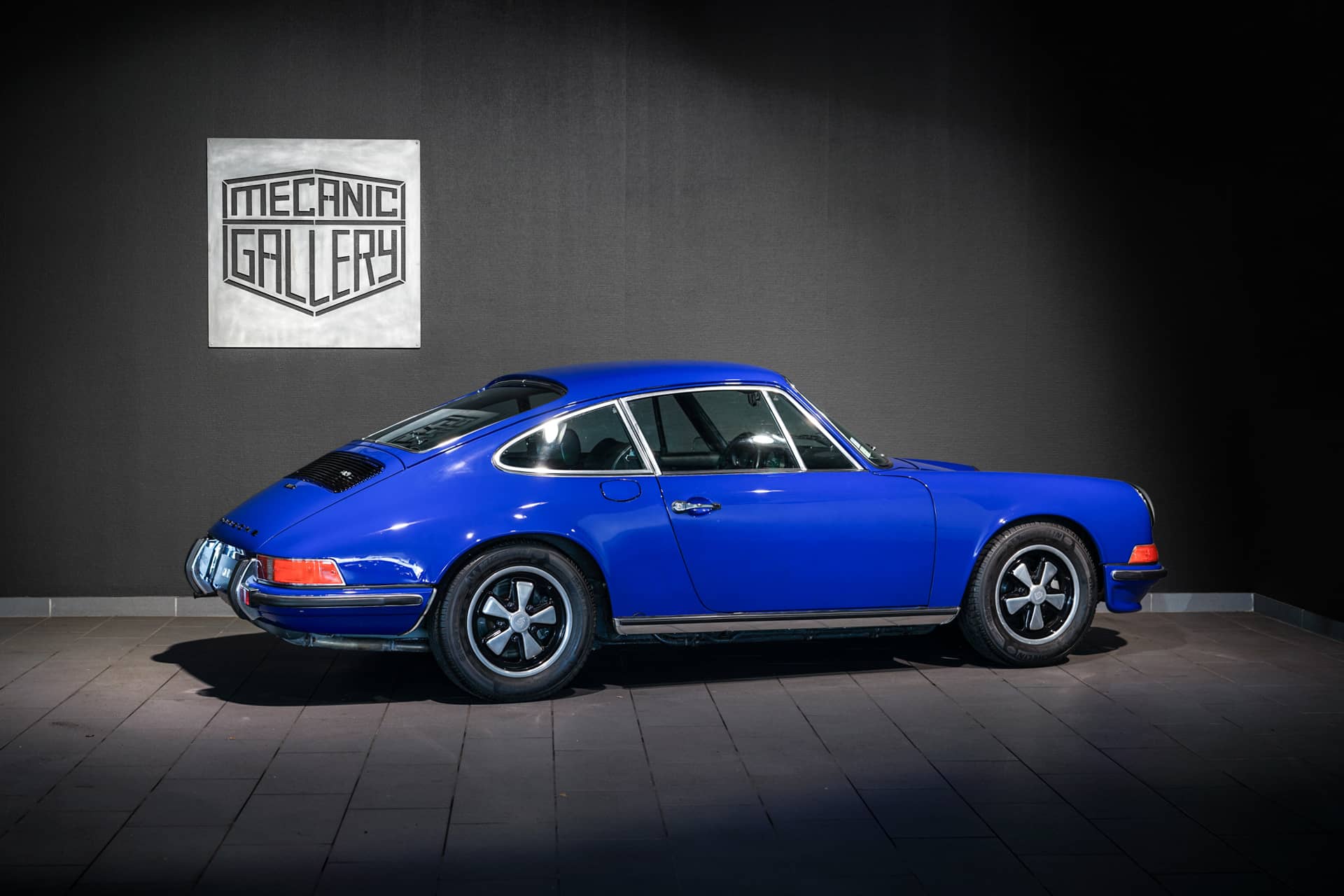 Porsche 911 2.4 S - Photo 4