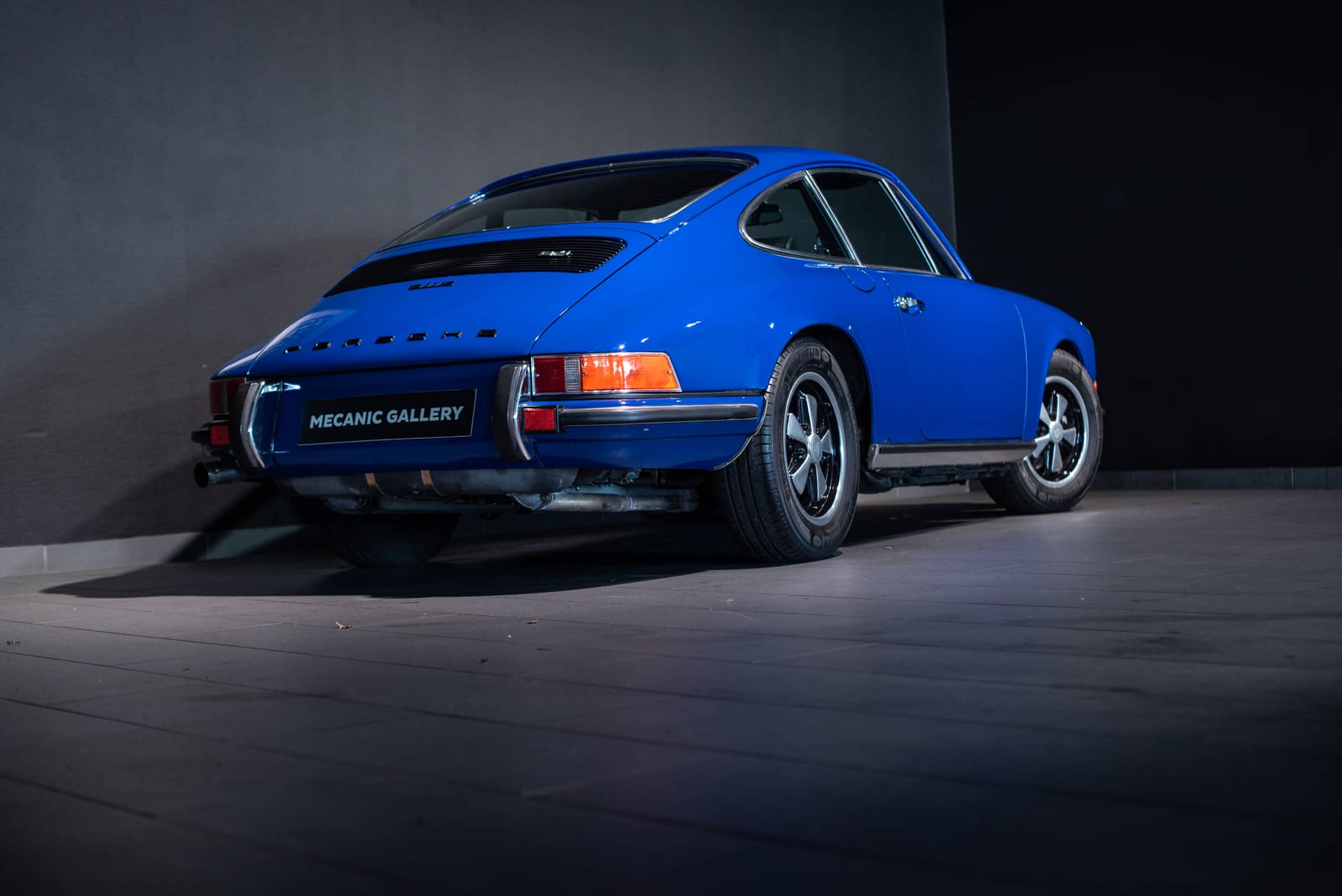 Porsche 911 2.4 S - Photo 6