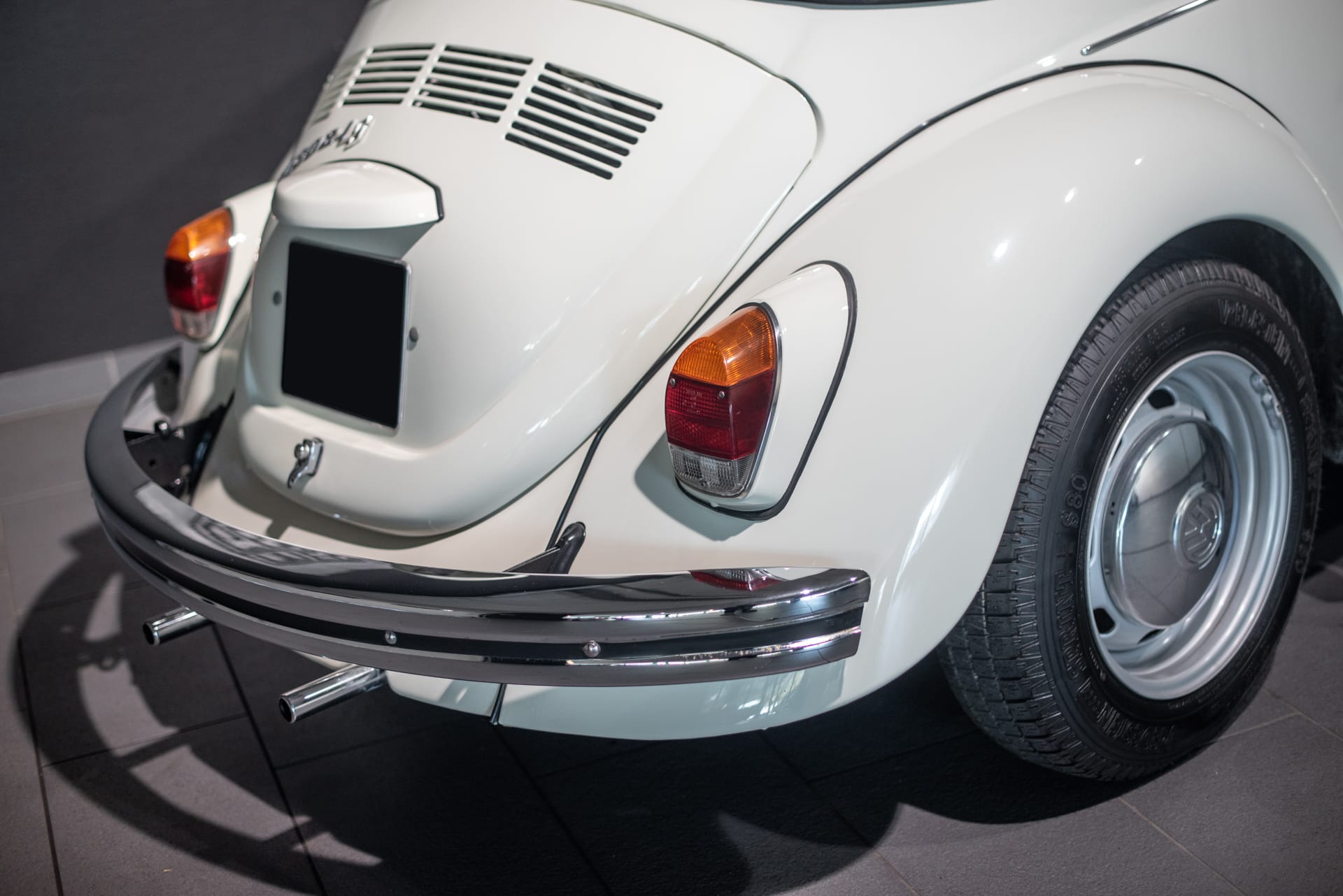 Volkswagen Coccinelle Cabriolet 1302 LS - Photo 15