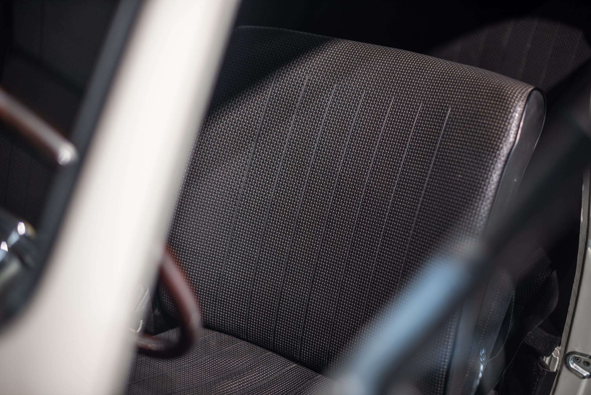 Volkswagen Coccinelle Cabriolet 1302 LS - Photo 27