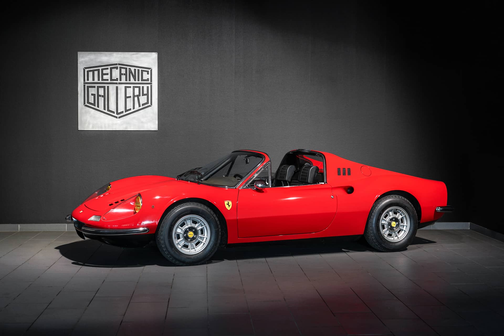 Ferrari Dino 246 GTS - Photo 1
