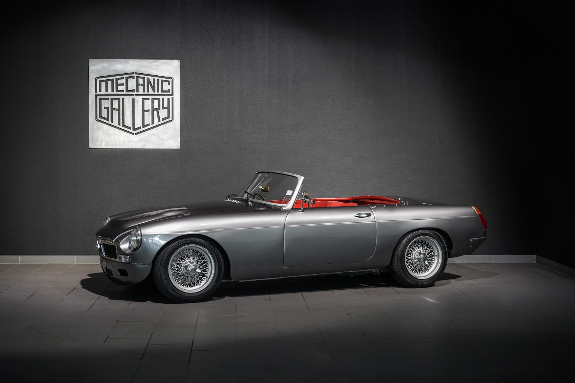 MGB Roadster V8 - Photo 1