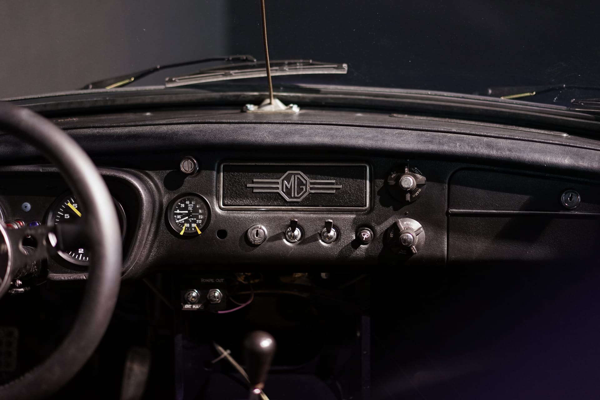 MGB Roadster V8 - Photo 24