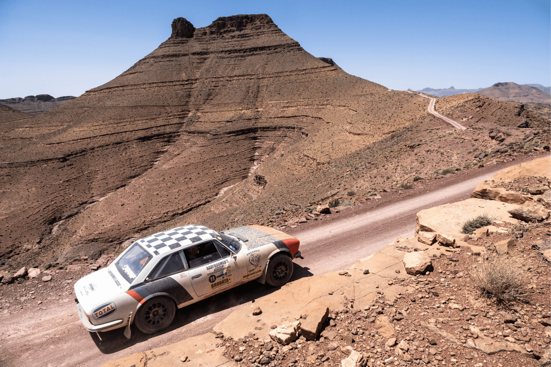 Peugeot 504 Coupé V6 « Raid » - Photo 32