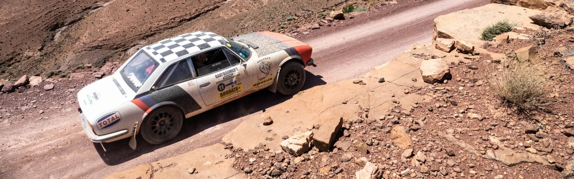 Peugeot 504 Coupé V6 « Raid » - Photo 34