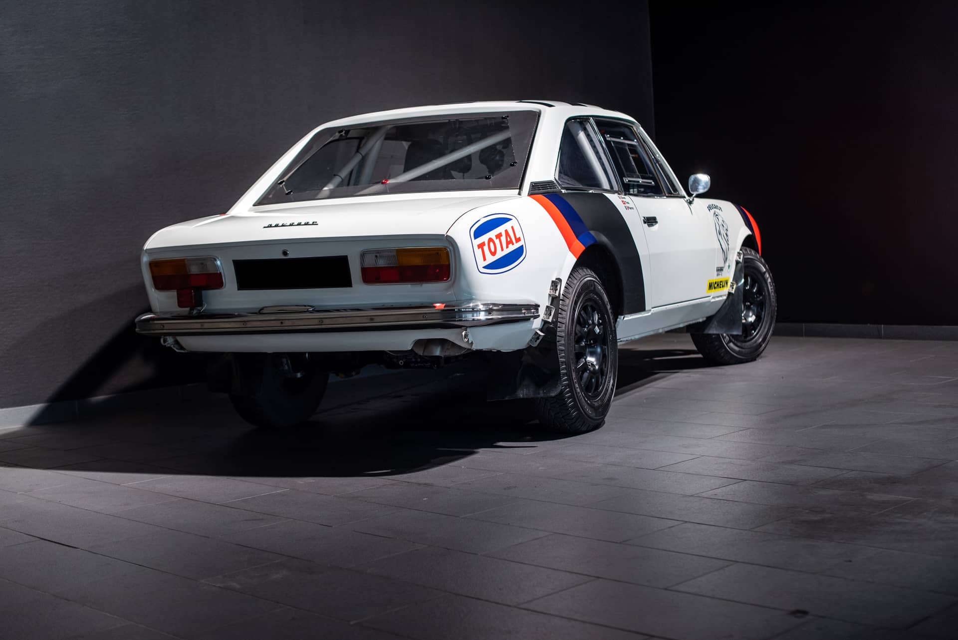 Peugeot 504 Coupé V6 « Raid » - Photo 6